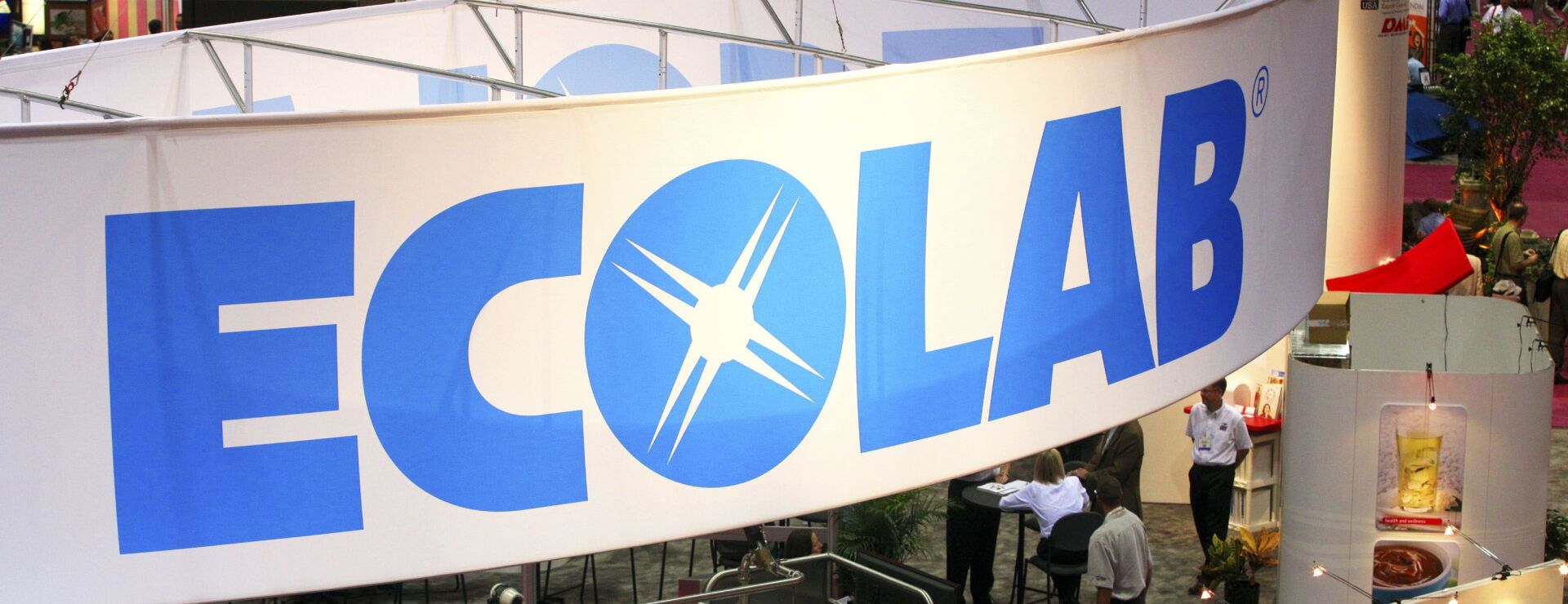 Ecolab Gets Hospital Housekeeper’s OxyCide Injury Suit Tossed